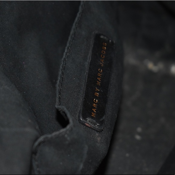 Beautiful like new Marc by Marc Jacobs bag🖤 - Picture 3 of 8